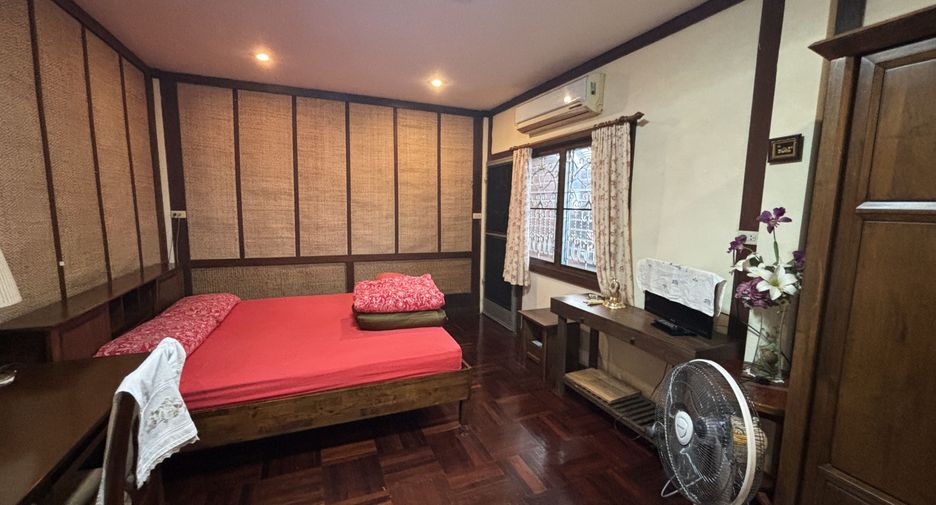 For sale 3 bedrooms townhouse in Hua Hin, Prachuap Khiri Khan