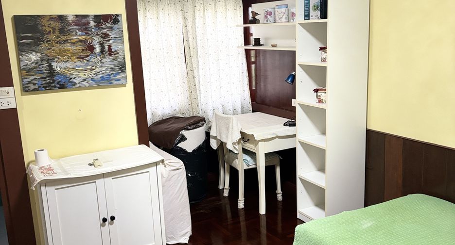 For sale 3 bedrooms townhouse in Hua Hin, Prachuap Khiri Khan