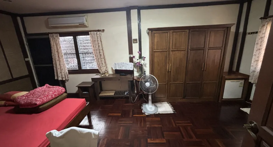 For sale 3 bedrooms townhouse in Hua Hin, Prachuap Khiri Khan