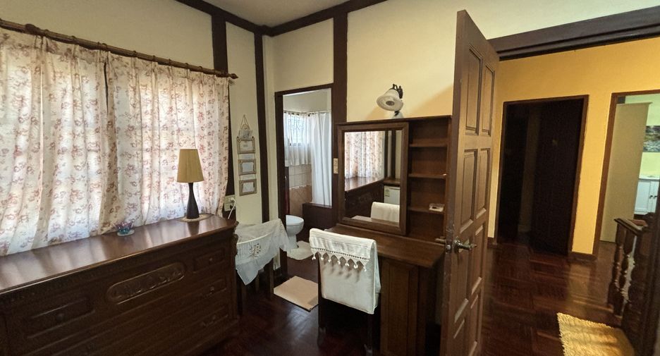 For sale 3 bedrooms townhouse in Hua Hin, Prachuap Khiri Khan