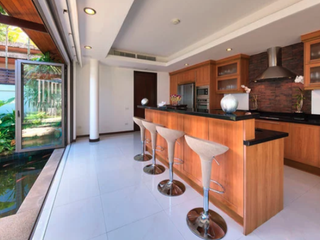For sale 4 bedrooms villa in Ko Samui, Surat Thani