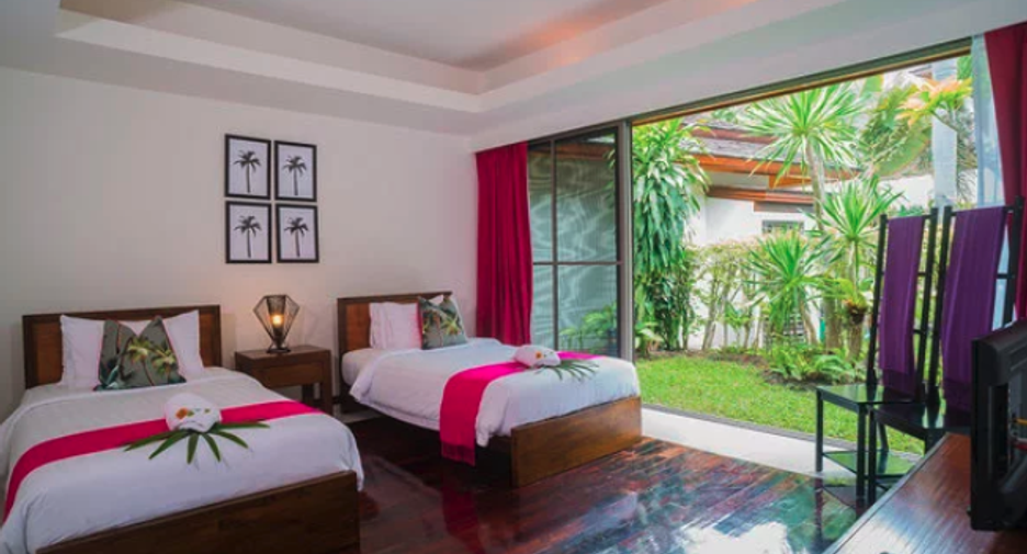 For sale 4 bedrooms villa in Ko Samui, Surat Thani