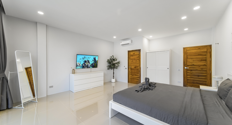 For rent 3 bedrooms townhouse in Ko Samui, Surat Thani