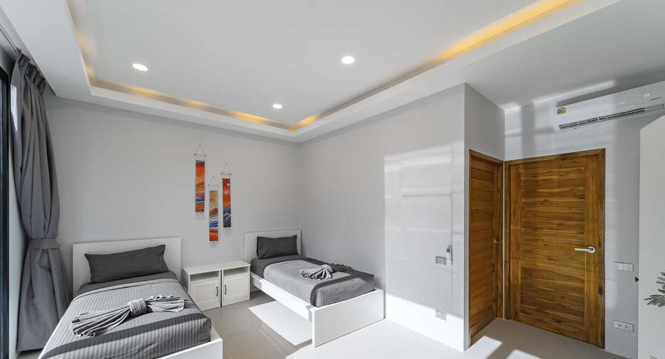For rent 3 bedrooms townhouse in Ko Samui, Surat Thani