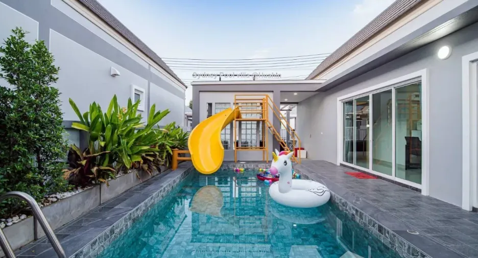 For sale 3 ベッドルーム villa in Hua Hin, Prachuap Khiri Khan