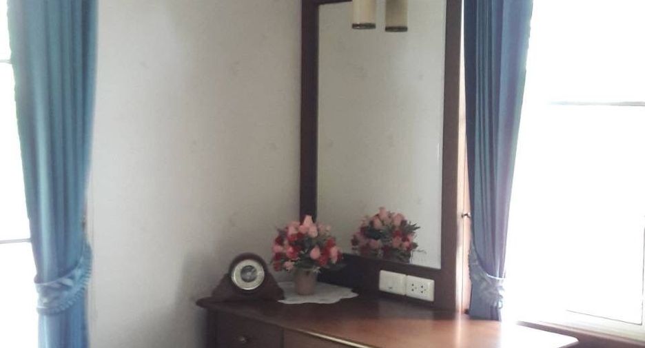 For sale 5 bedrooms house in Hang Dong, Chiang Mai