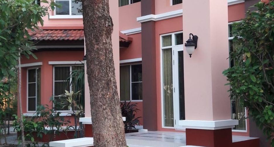 For sale 5 bedrooms house in Hang Dong, Chiang Mai
