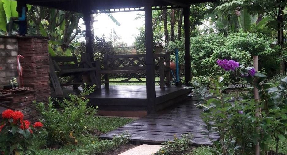 For sale 5 bedrooms house in Hang Dong, Chiang Mai