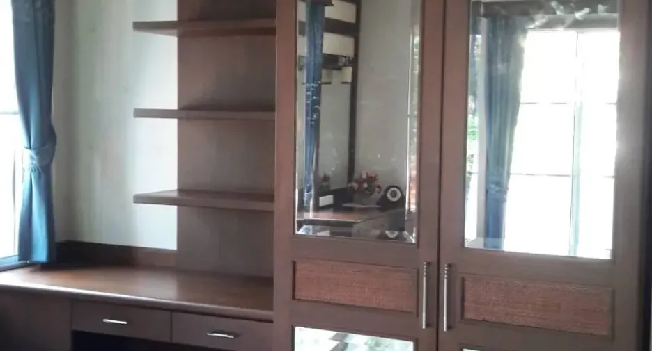 For sale 5 bedrooms house in Hang Dong, Chiang Mai