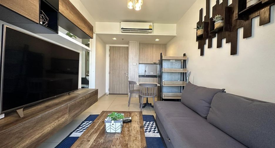 Condo en alquiler de 1 habitaciones en Bang Lamung, Chonburi
