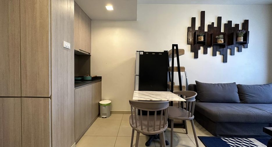 Condo en alquiler de 1 habitaciones en Bang Lamung, Chonburi