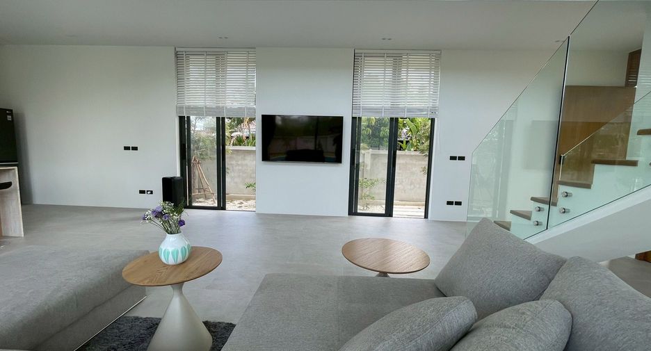 For rent 4 bedrooms villa in Cha Am, Phetchaburi