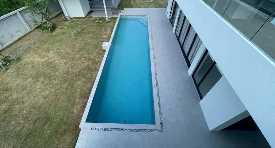 For rent 4 bedrooms villa in Cha Am, Phetchaburi