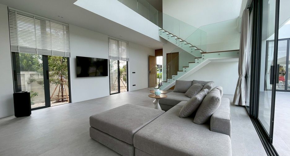 For rent 4 bedrooms villa in Cha Am, Phetchaburi