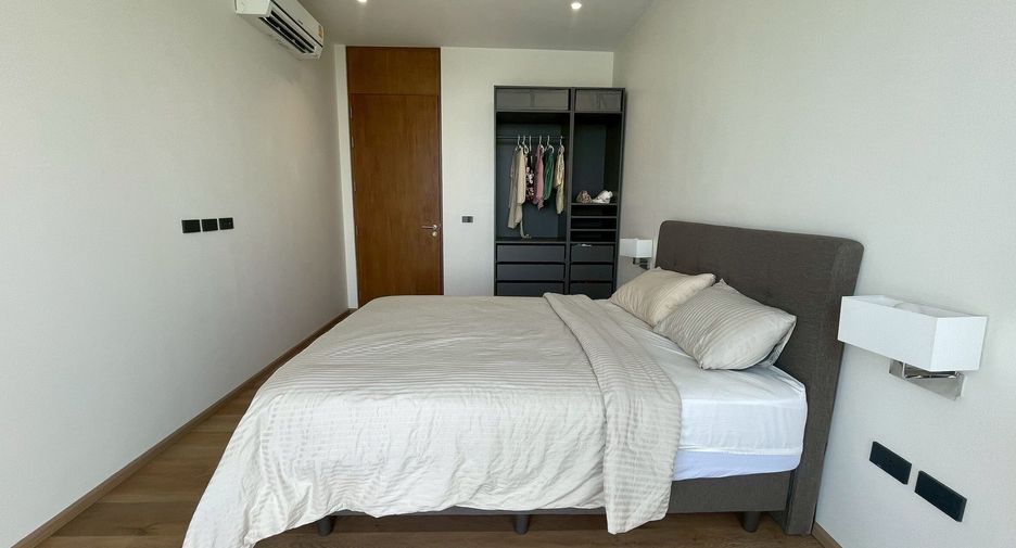 For rent 4 bedrooms villa in Cha Am, Phetchaburi