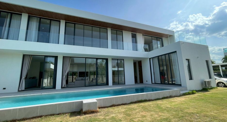 For rent 4 bedrooms villa in Cha Am, Phetchaburi