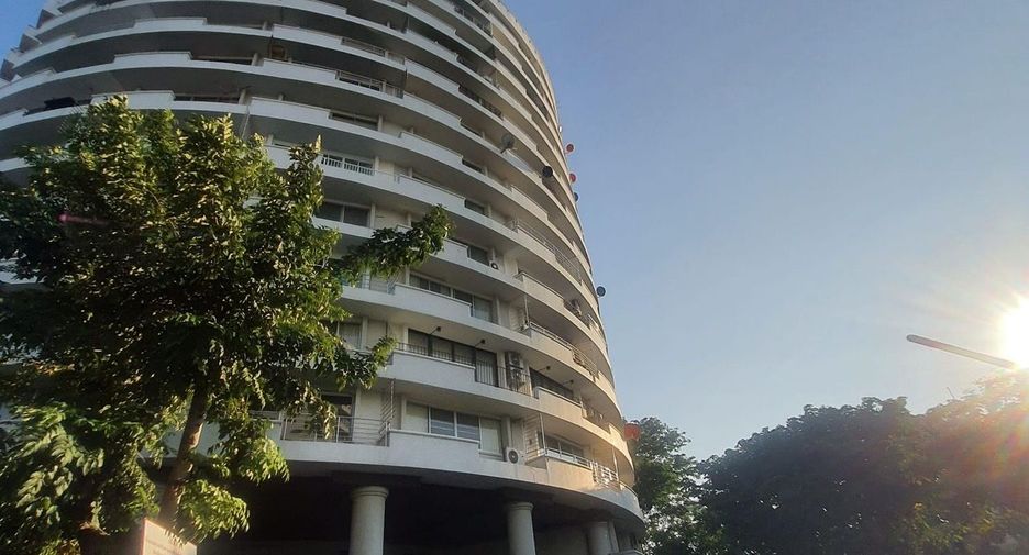 For rent 2 bedrooms condo in Mueang Chiang Mai, Chiang Mai