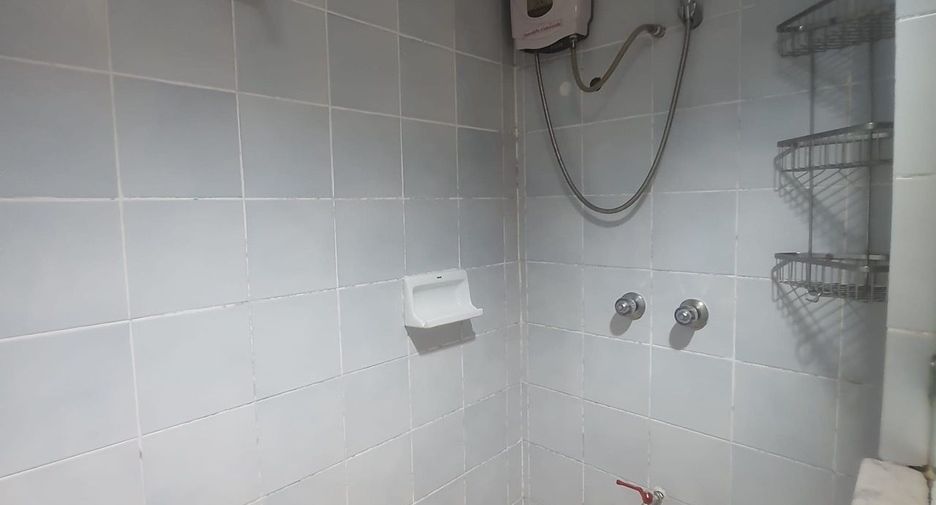 For rent 2 bedrooms condo in Mueang Chiang Mai, Chiang Mai