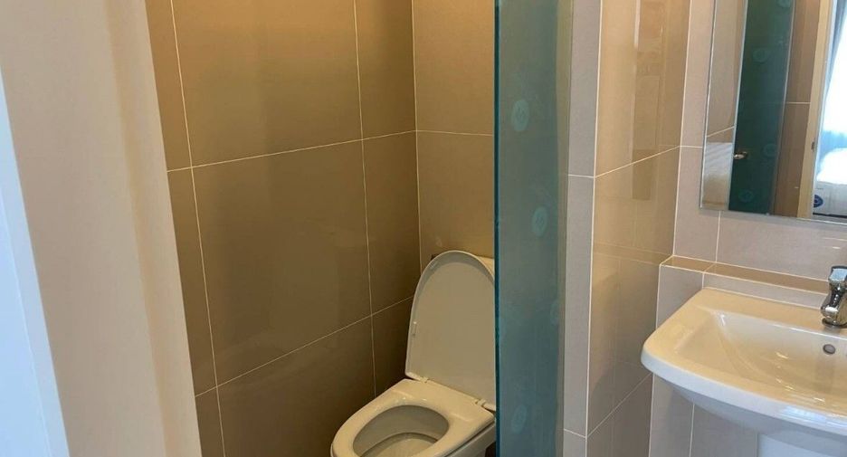 For sale 1 bed condo in Bang Kapi, Bangkok