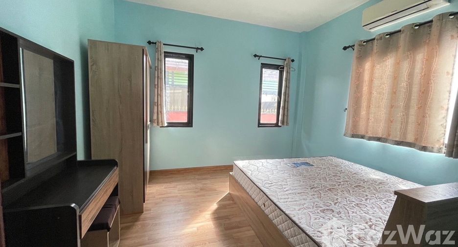 For rent 3 bedrooms house in Mueang Buriram, Buriram