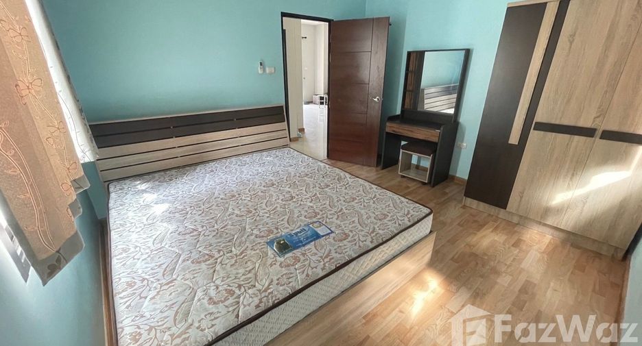 Casa en alquiler de 3 habitaciones en Mueang Buriram, Buriram