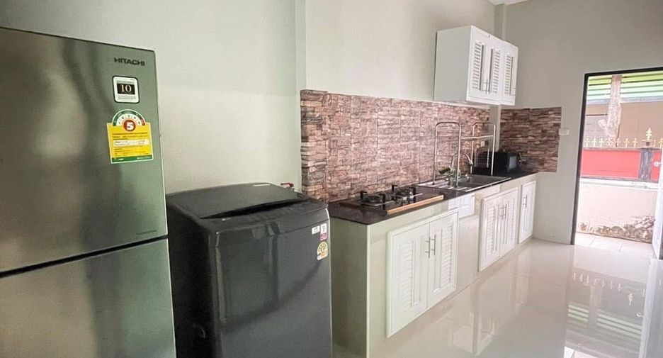 For rent 3 bedrooms house in Mueang Buriram, Buriram
