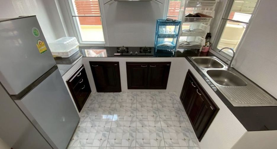 For rent 3 bedrooms house in San Kamphaeng, Chiang Mai