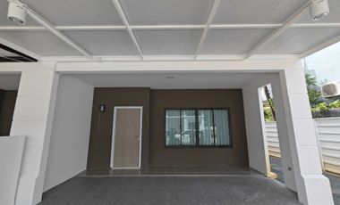 For rent 3 bedrooms townhouse in Mueang Chiang Mai, Chiang Mai