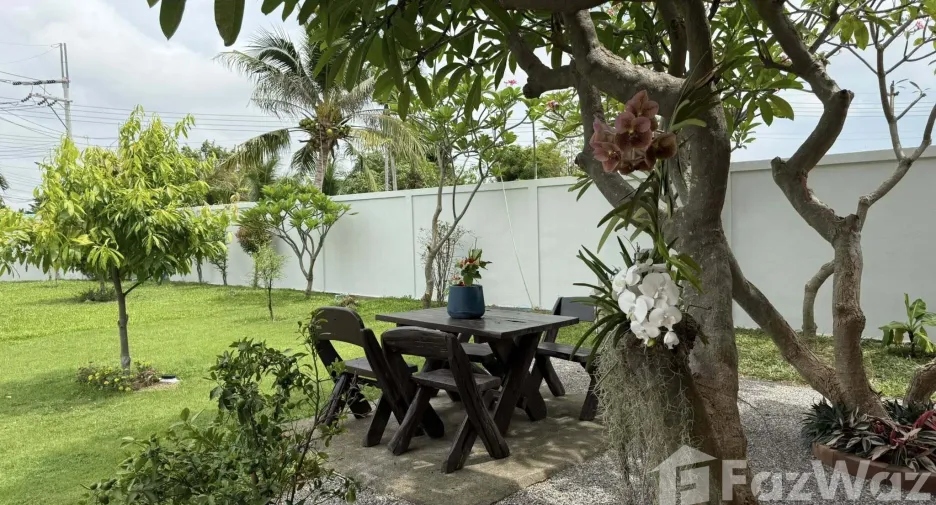 For sale 4 bedrooms villa in Cha Am, Phetchaburi