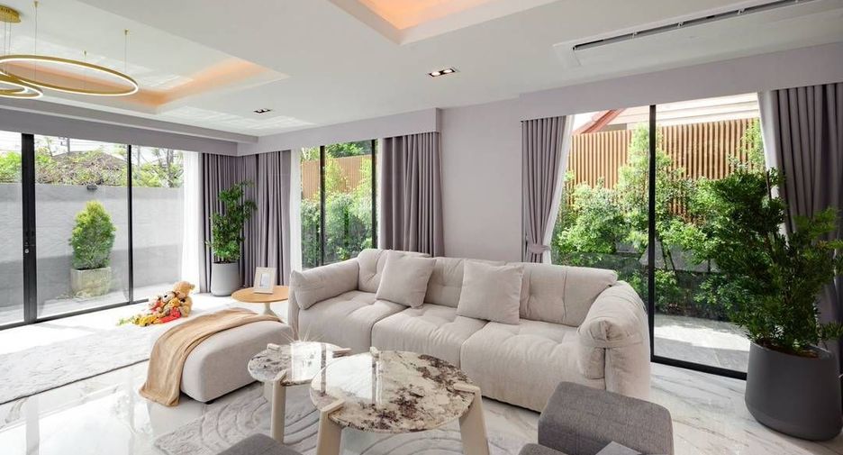 Casa en venta de 4 habitaciones en Mueang Chiang Mai, Chiang Mai