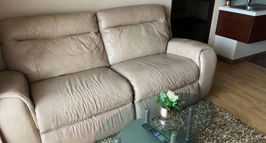 For sale and for rent 2 bedrooms condo in Wang Thonglang, Bangkok
