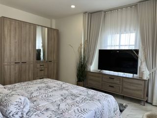 À vendre et à louer 4 chambres maison à Bang Lamung, Chonburi