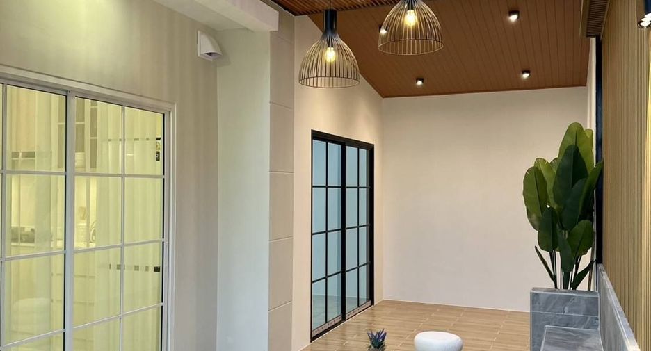For sale and for rent 4 bedrooms house in Bang Lamung, Chonburi