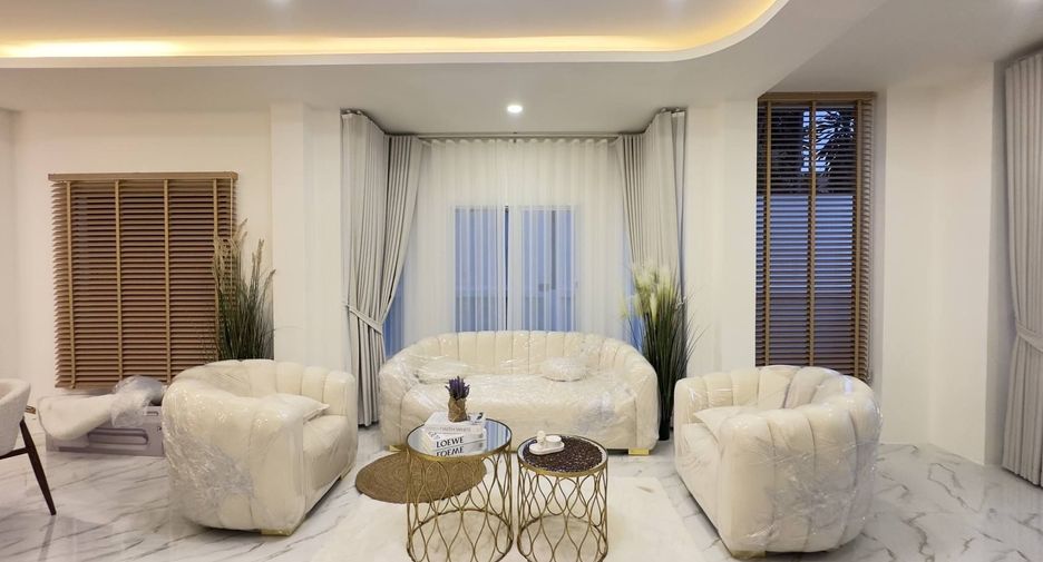 For sale and for rent 4 bedrooms house in Bang Lamung, Chonburi