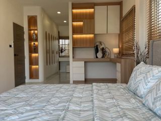 À vendre et à louer 4 chambres maison à Bang Lamung, Chonburi