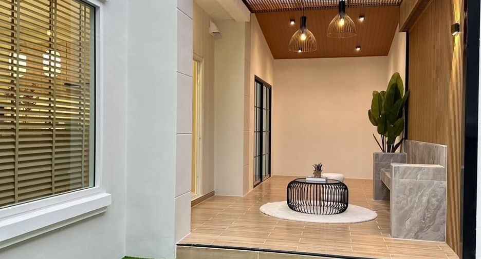 For sale and for rent 4 bedrooms house in Bang Lamung, Chonburi
