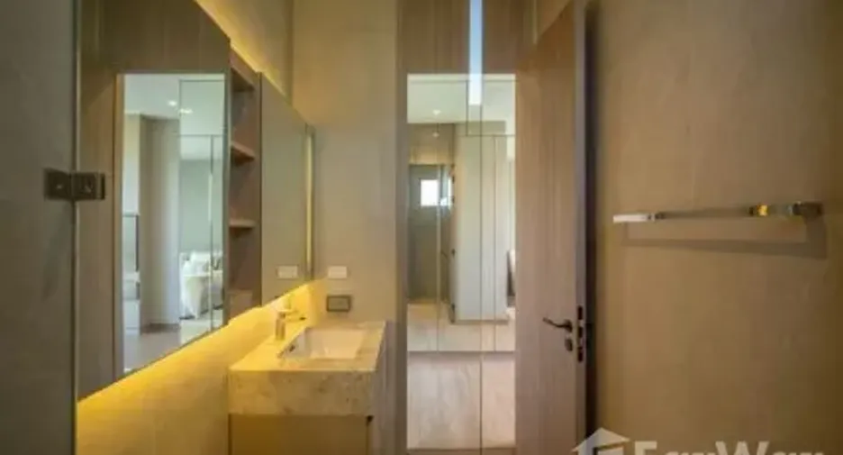For sale 5 bedrooms house in Hang Dong, Chiang Mai