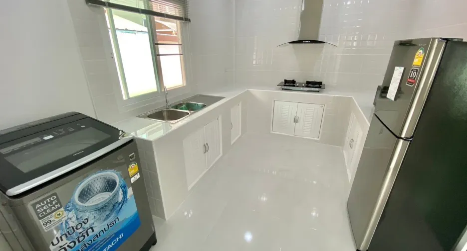 出租 4 卧室 独立屋 在 Hang Dong, Chiang Mai