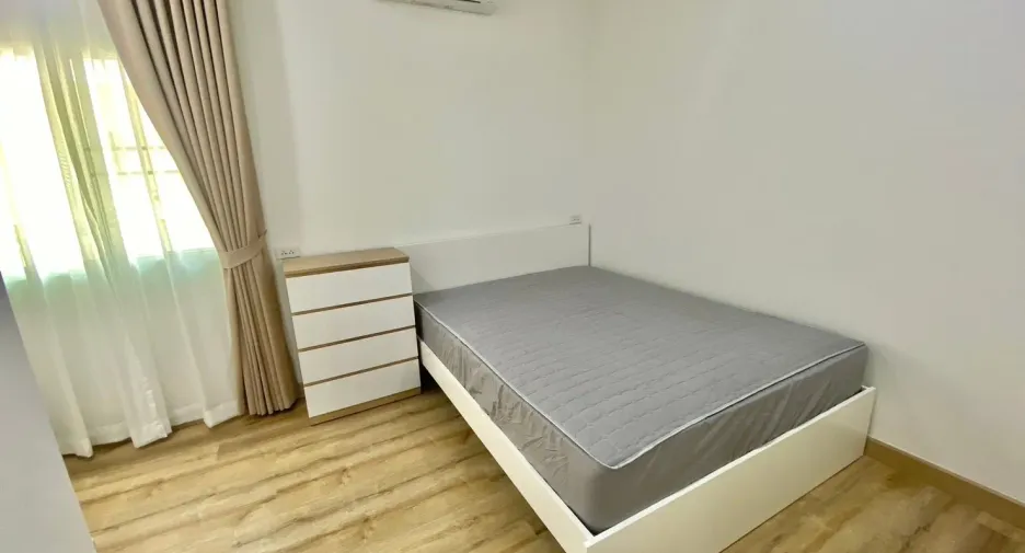 For rent 4 bedrooms house in Hang Dong, Chiang Mai