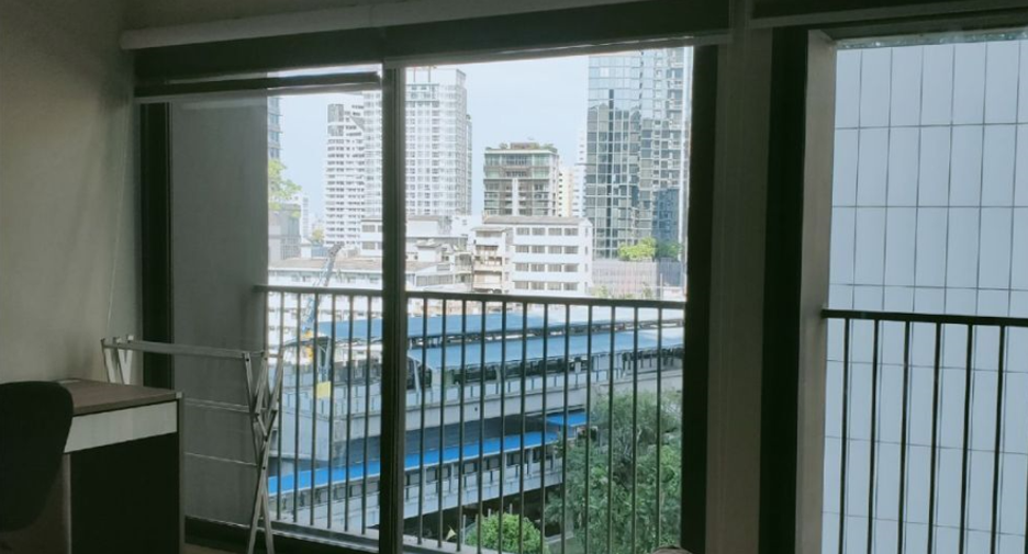 出售 公寓 公寓 在 Khlong Toei, 曼谷