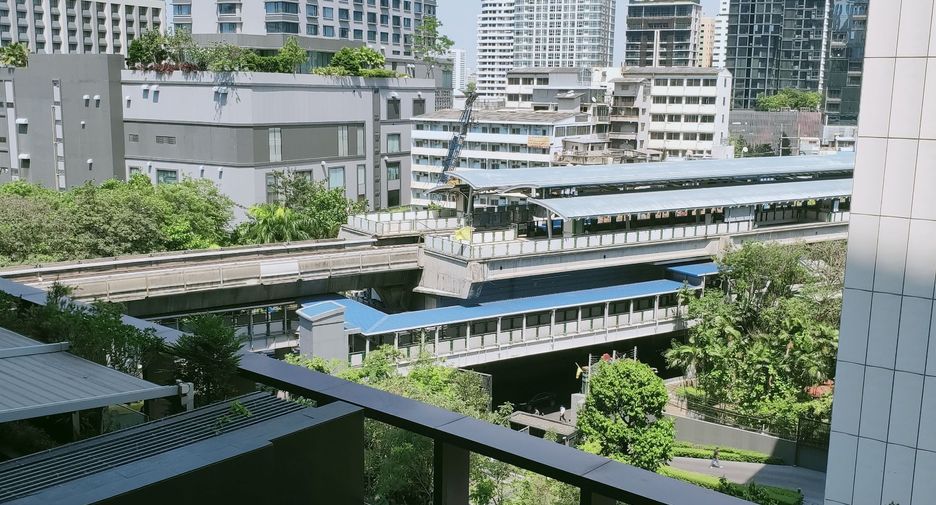 出售 公寓 公寓 在 Khlong Toei, 曼谷