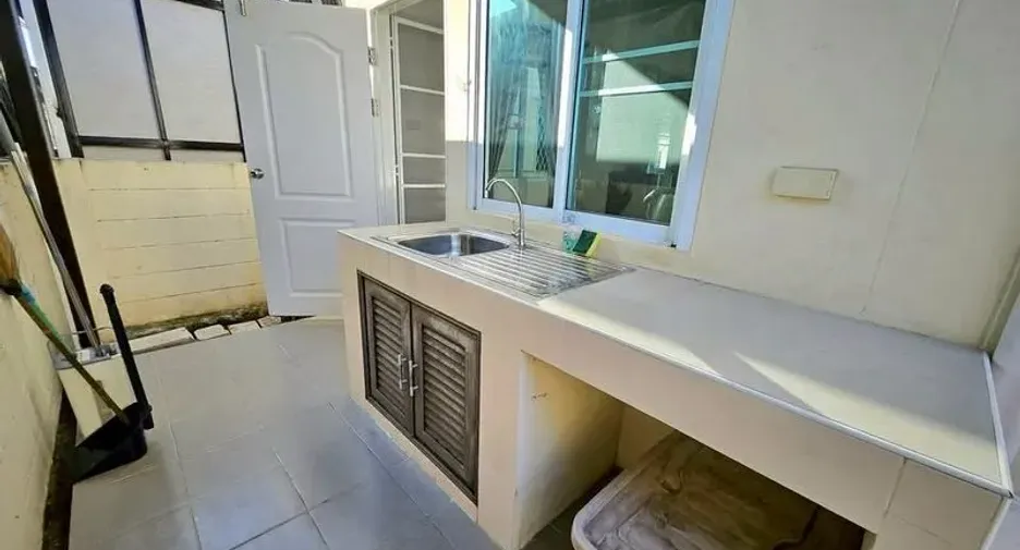 For rent 2 bedrooms house in Hang Dong, Chiang Mai