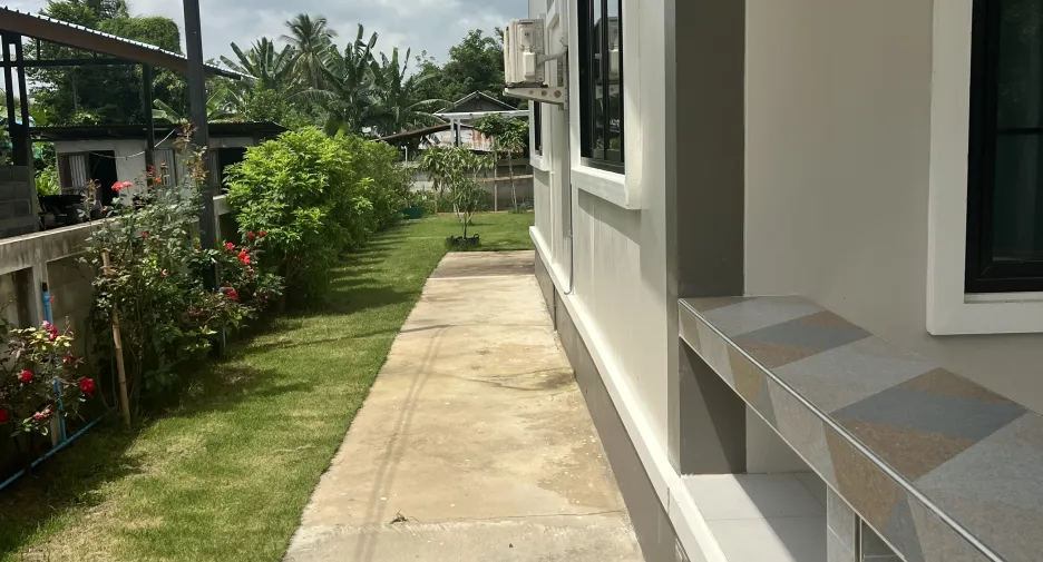 For sale 2 bedrooms house in Mueang Mukdahan, Mukdahan