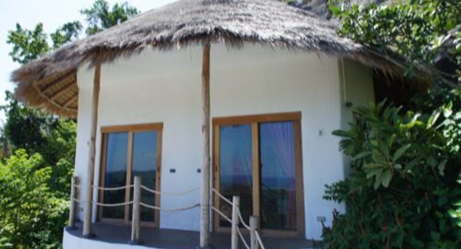 À vendre 3 chambres villa à Ko Samui, Surat Thani