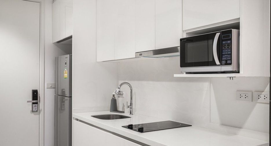 À vendre 1 chambre condo à Sathon, Bangkok