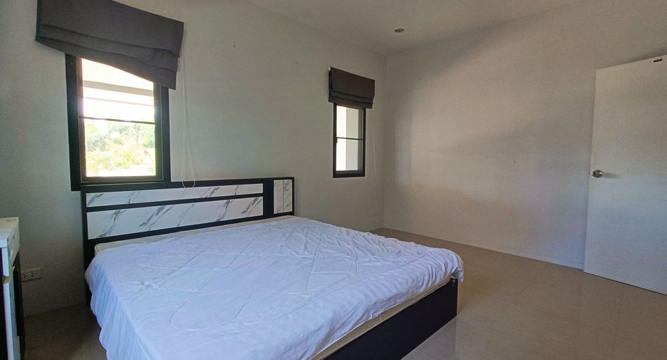For rent 3 bedrooms villa in Sattahip, Chonburi