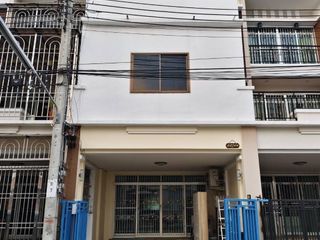 For sale and for rent 3 bedrooms townhouse in Bang Bon, Bangkok