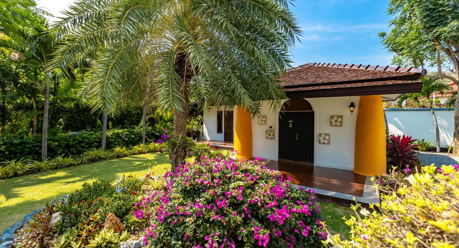 For sale 6 bedrooms villa in Hua Hin, Prachuap Khiri Khan