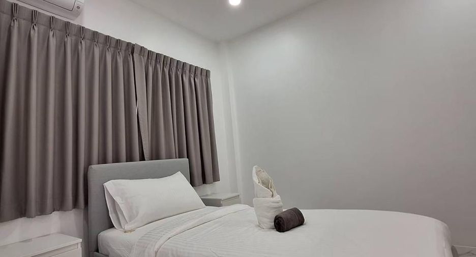 For sale 3 bedrooms townhouse in Ko Samui, Surat Thani