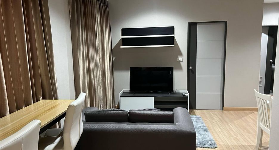 For rent 2 bedrooms condo in Mueang Chiang Mai, Chiang Mai